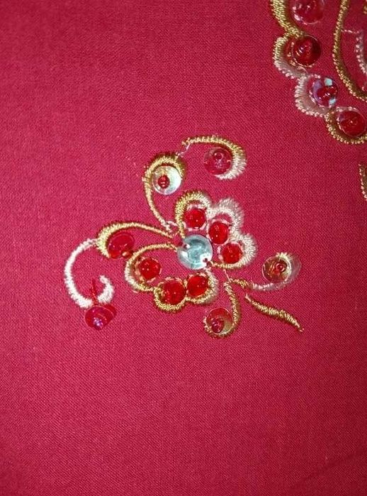 Túnica vermelha e dourada bordada, de algodão, XL