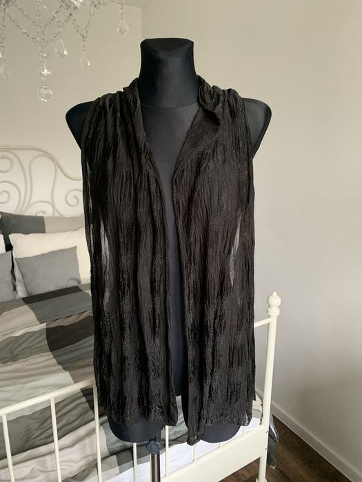 Czarny lekki szal chusta