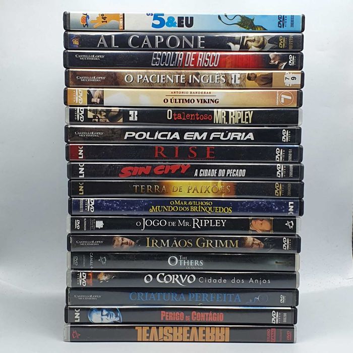 Lote 31/1 - Pack de 18 Filmes em DVD - Ref.VI