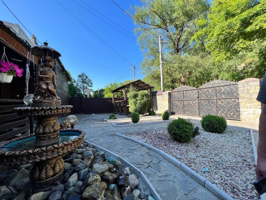 Здається номер в серці старого міста!