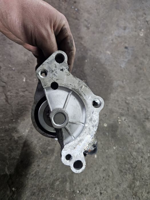 Rozrusznik 2.0 hdi Citroen Peugot