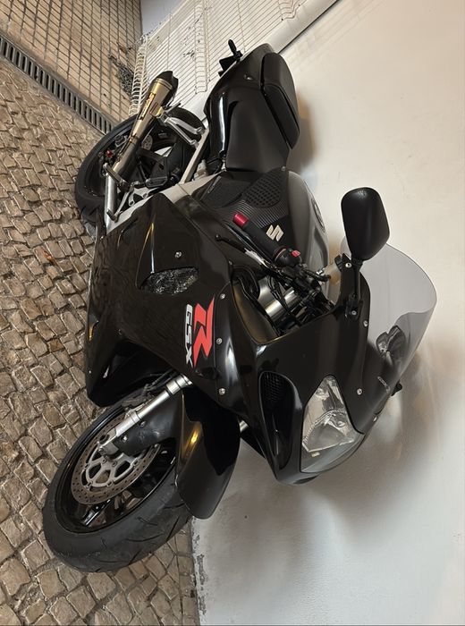 Suzuki gsxr 750 k1