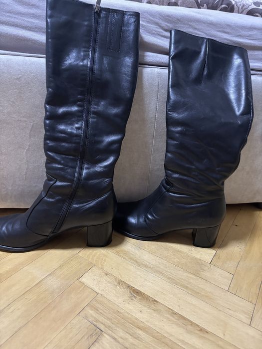 Чоботи осінь шкіра 40 розмір