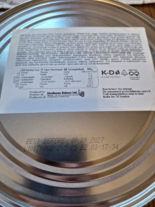 Ciastka maślane i czekoladowe 400g puszka