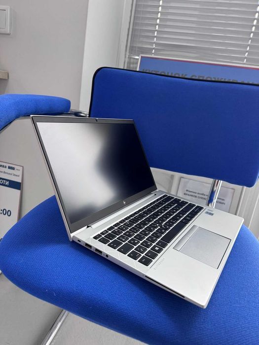 HP EliteBook 840 G7 i7-10610U / 16GB / 256GB / IPS FHD
