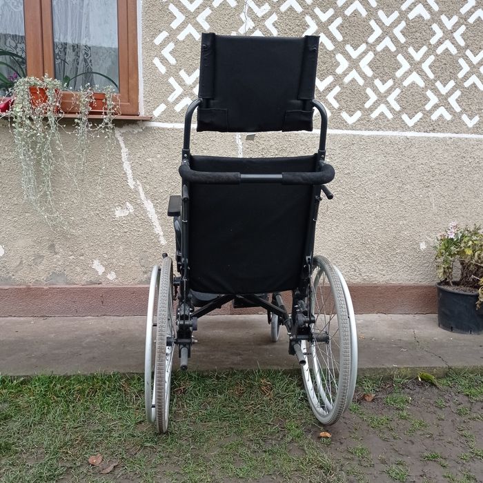 Продається інвалідний візок марки Breezy(Новий)!