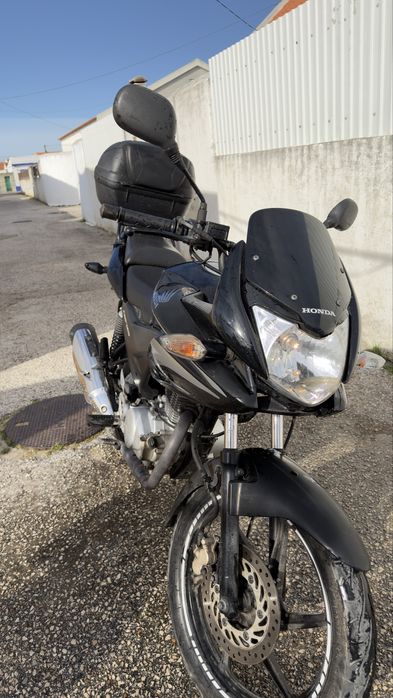 Honda CBF 125cc Económica e fiável
