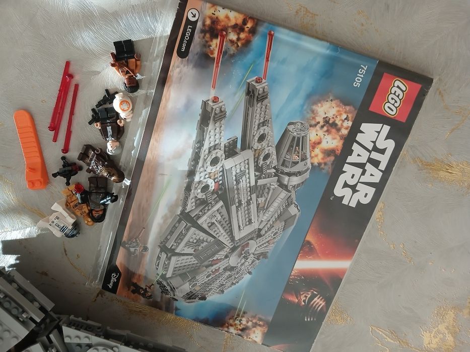 Lego star wars millennium falcon oficial