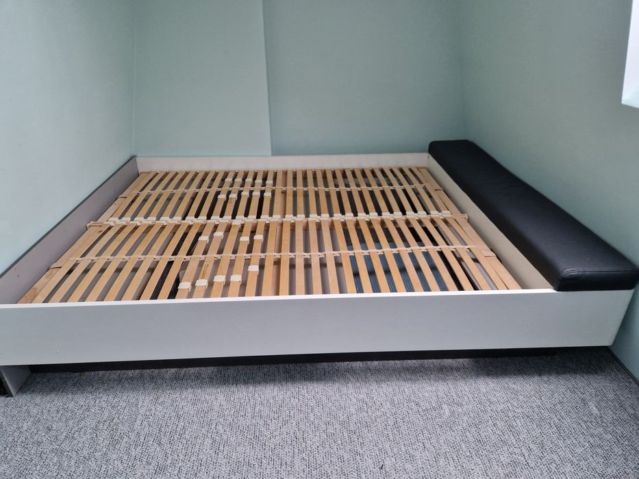 Łóżko dwuosobowe 160x200 + oparcie