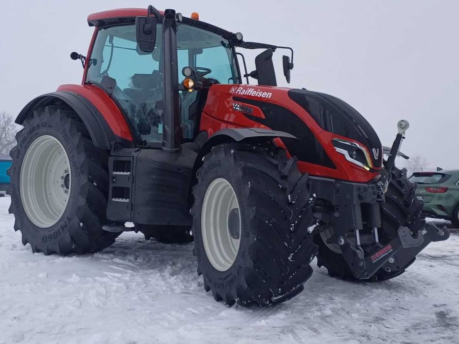VALTRA T175 Versu