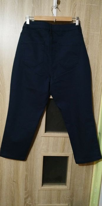 Spodnie damskie Cropp, Dunnes Stores