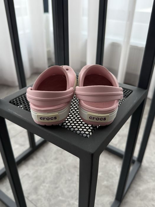 босоніжки zara h&m crocs