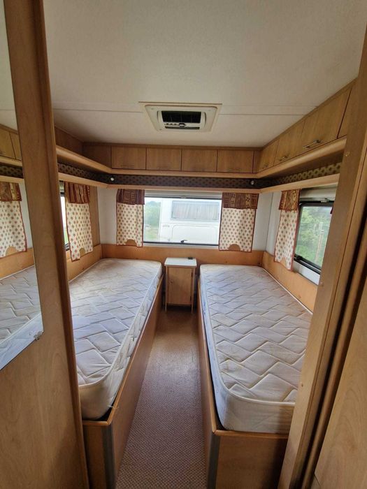 Caravana Burstner 550 tk avantgarde Ar Condicionado
