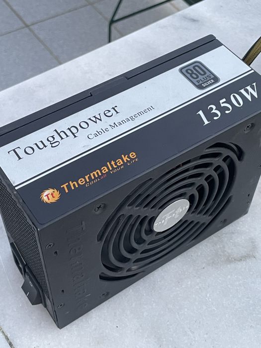 Thermaltake 1350w fonte alimentacao