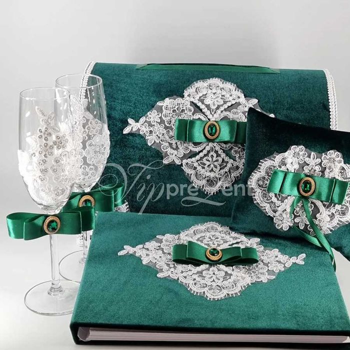 Kolekcja akcesoriów ślubnych "Szmaragdowy szyk"