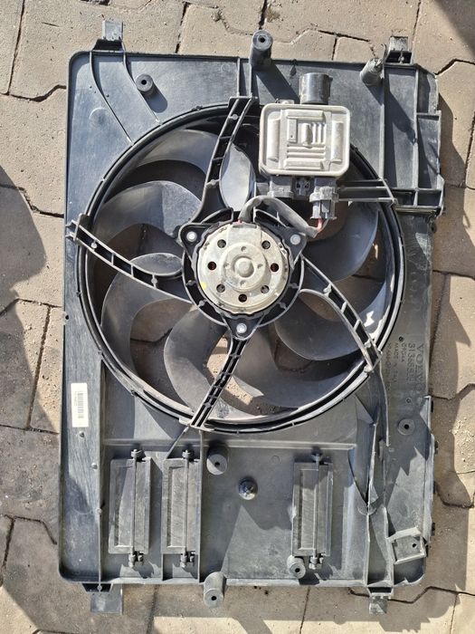 Wentylator Chłodnicy   VOLVO S60 II V60 I V40 II 2.0