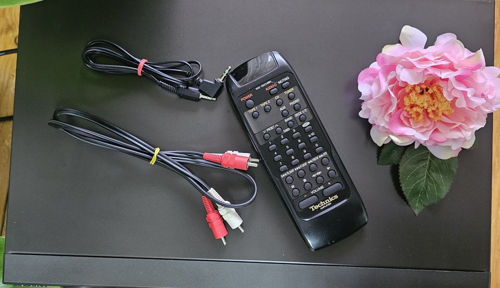 REZERWACJA Technics SE-A1000M2 wzm.mocy, SU-C1000M2 przedwzm.+oryg.pilot-idealny stan