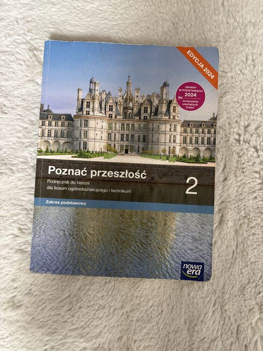 sprzedam podrecznik do historii klasa 2