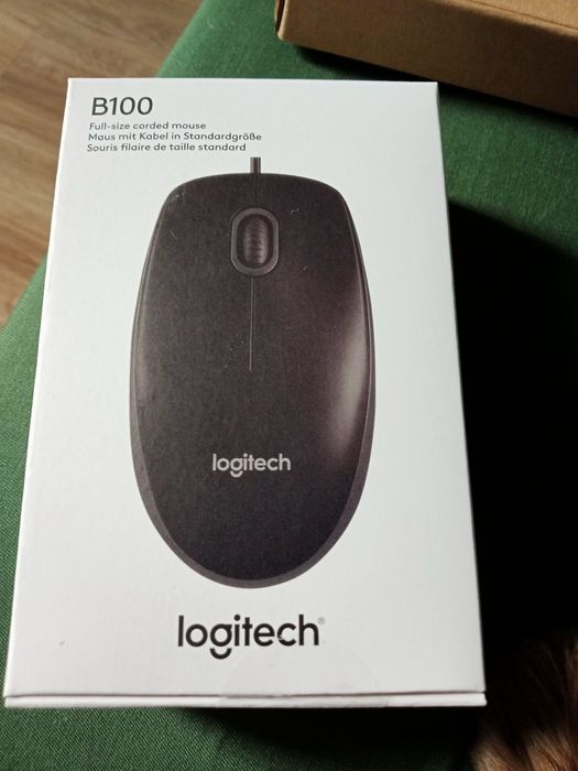 Mysz przewodowa Logitech B100 OEM optyczna czarna