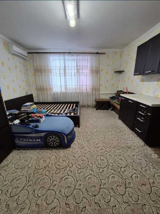 Продам комнату в коммуне, поселок Котовского, ул. Давида Ойстраха.