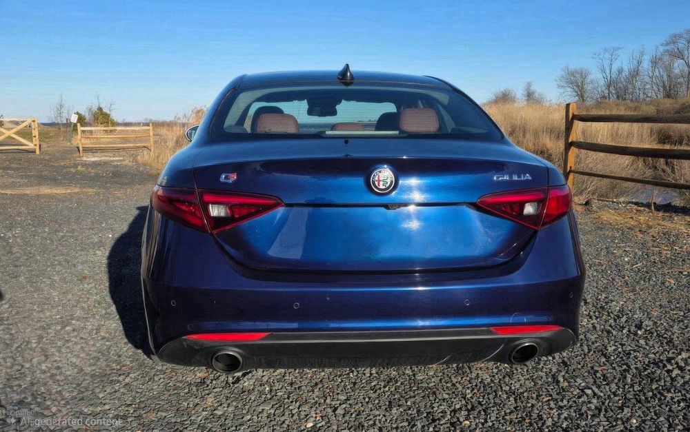 Alfa Romeo Giulia      2018