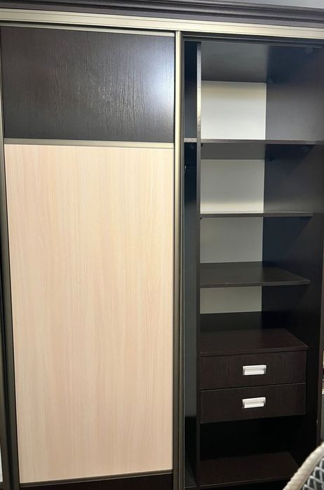 Шкаф купе шафа з зеркалом