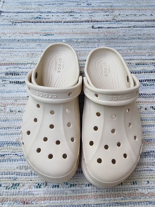 Buty Crocs beżowe w9