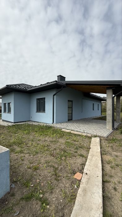 Будинок введений в експлуатацію, можна по сертифікату