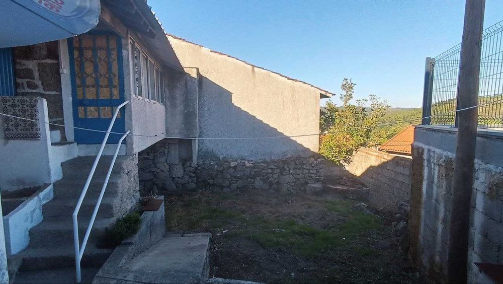 Moradia T2 em Queirela, Bodiosa – Viseu