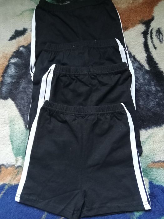 Nowe  spodenki dziecięce.