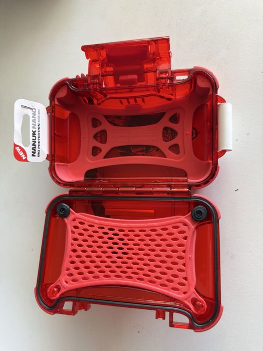 Skrzynia Apteczka Nanuk Nano 320 czerwona
