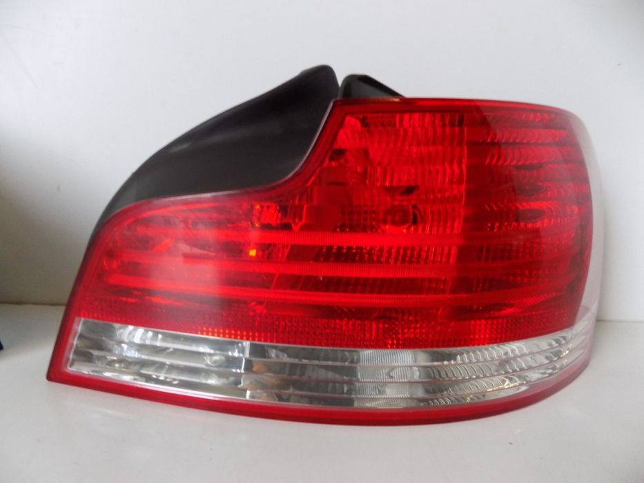 BMW 1 E82 / E88 Lampy Tylne Prawa / Lewa - 11806
