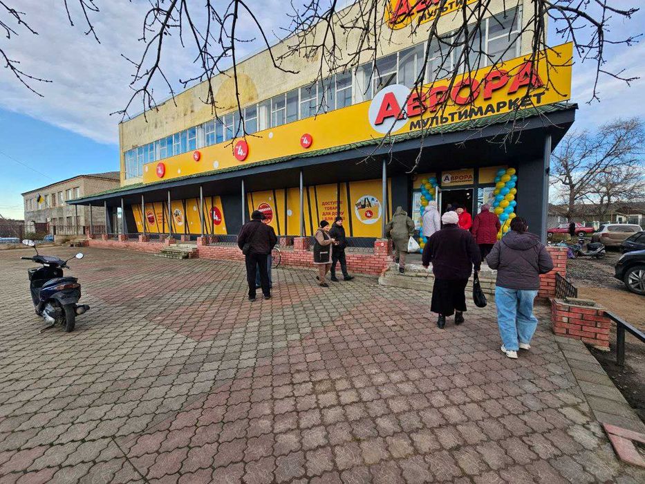 Доманівка магазин 479 кв.м. центр на головній площі