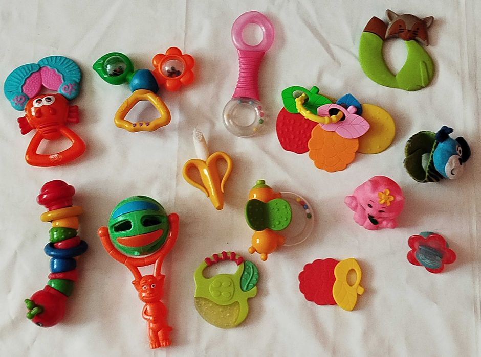 Іграшки для самих маленьких