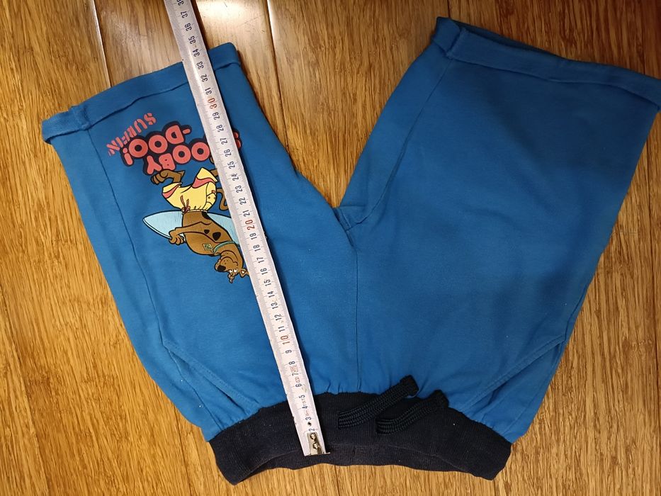 Krótkie spodenki ze Scooby-Doo rozmiar 116