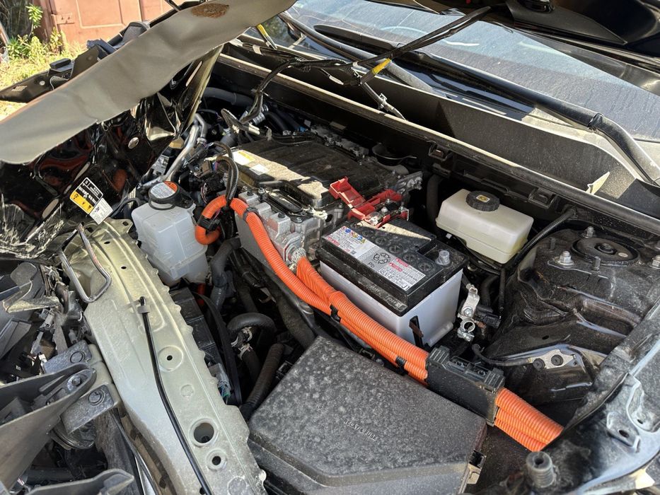 Розбірка на запчастини Toyota Bz4X Xle 2023 Тойота Бз4Х