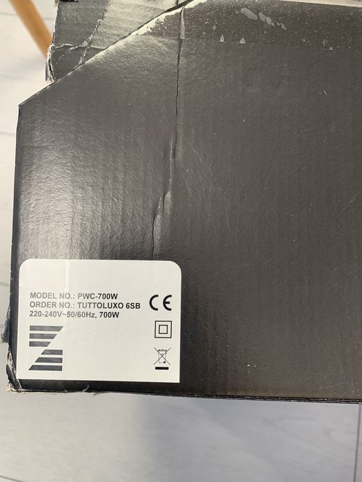 Пилосос Zepter PWC-700W