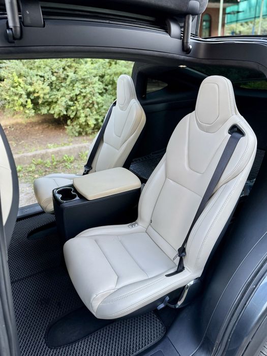 Tesla Model X Long Range Dual Motor 100кВт