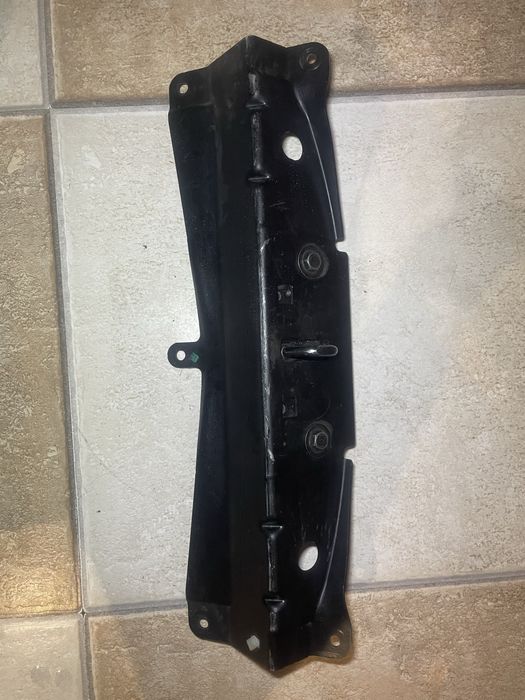 Замок кришки багажника bmw x5 e70