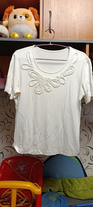 Отдам вещи женские нуждающимся