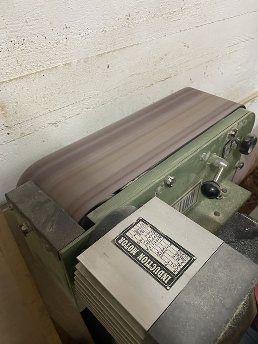 Lixadeira de Fita Industrial (Bancada)