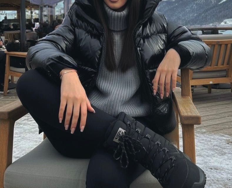 Kurtka narciarska ski S/M puchowa czarna hit viral narty