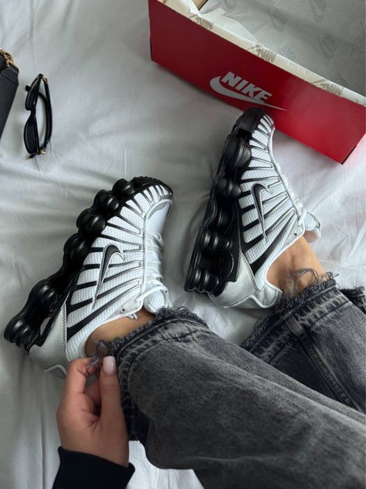 Жіночі  спортивні кросівки Shox tl White Black найк шокс білі з чорним