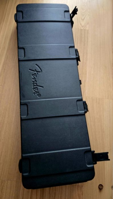 fender jazz bass deluxe v usa