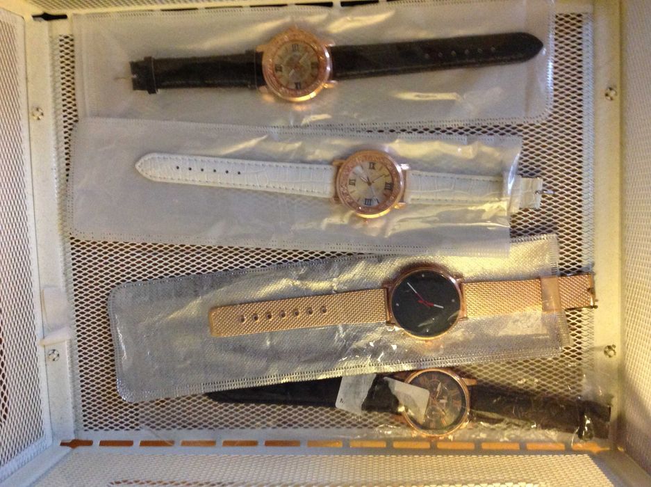 Lotes De Relógios NOVOS – Limpeza de Stock