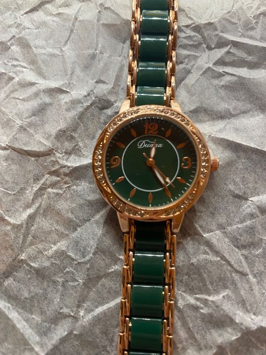 Zielony damski zegarek