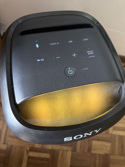 Coluna da Sony nova com bom som