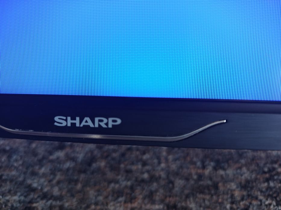 Sprzedam telewizor Sharp LC-55CFE6241E