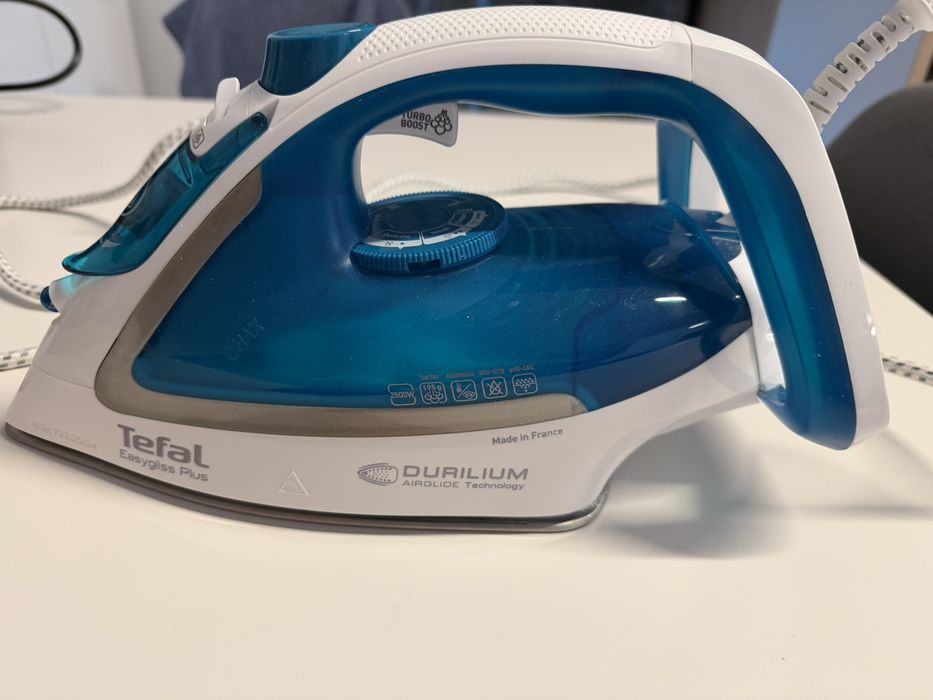 Утюг Tefal Easygliss Plus FV5718E0 2500 Вт Durilium Airglide