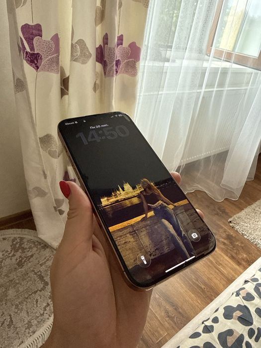 Продам 16 PRO MAX